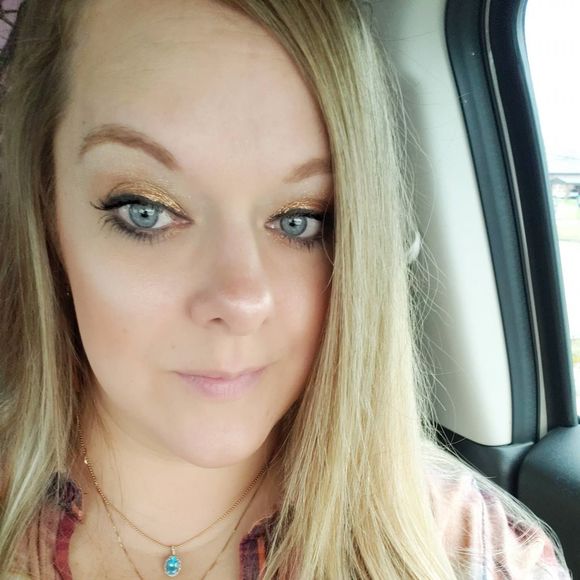 Meet your Posher, Bonny - Picture 1 of 1